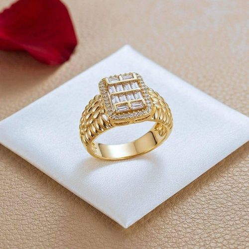 Bague Élégante en Plaqué Or avec Zircons
