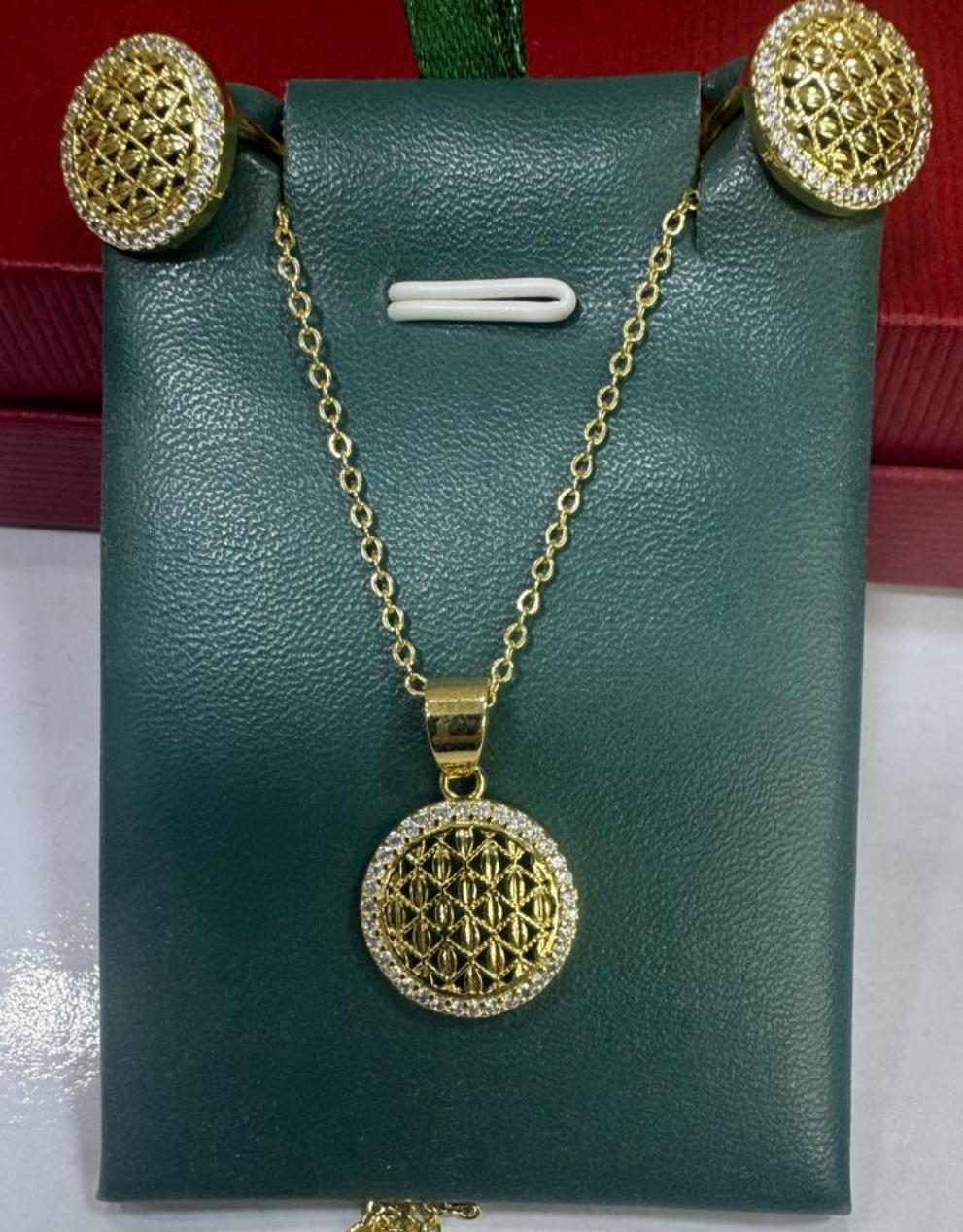 Collier /boucles- Acier inoxydable - Femme - Résistant à l'eau