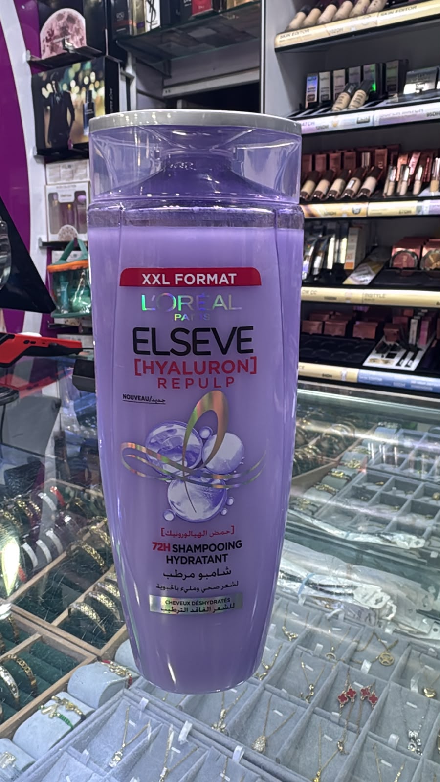 L'Oréal Paris Shampooing Re-Hydratant pour Cheveux Deshydrates et Fatigues -600 ml